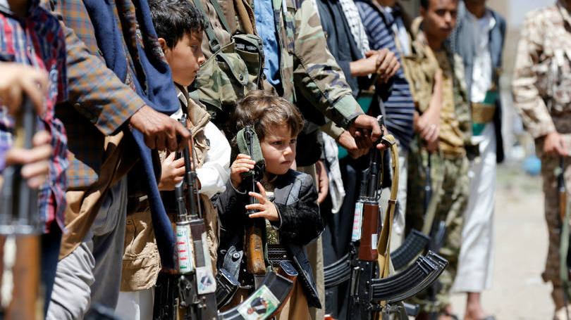 Iêmen

Um menino cercado de jovens atende um evento do movimento Houth em Sana, capital do Iêmen. 