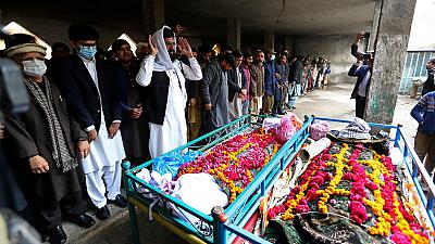 Primeiros funerais da tragédia em Murree começam a ser celebrados no Paquistão