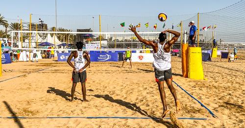 Dupla José Mondlane e Osvaldo Mungói  nas meias-finais  do Campeonato Africano de Voleibol de Praia