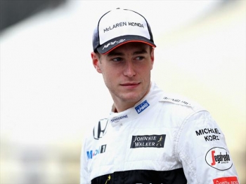 Stoffel Vandoorne, que correrá pela primeira vez na Fórmula Um, se demonstrou confiante e ambicioso sobre sua temporada inicial da categoria dos maiores monopostos do mundo Stoffel Vandoorne, que correrá pela primeira vez na Fórmula Um, se demonstrou confiante e ambicioso sobre sua temporada inicial da categoria dos maiores monopostos do mundo