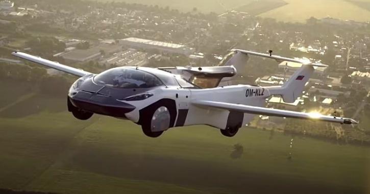 AirCar ganha certificado: Já vamos poder ver carros no céu